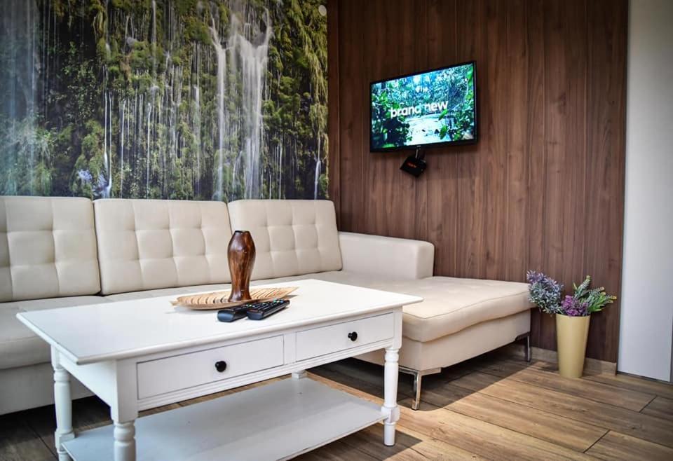 Bungalovi Kljuc Екстериор снимка
